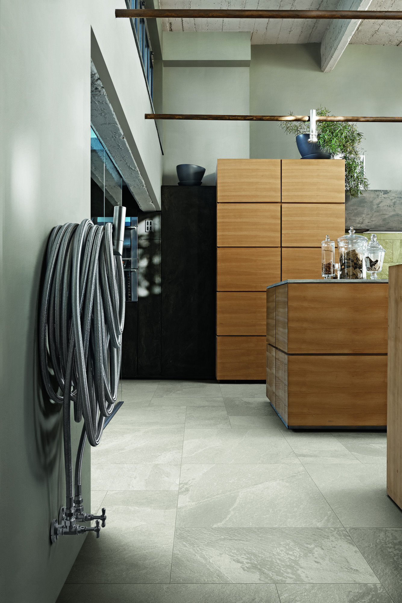 NATURAL STONE OF CERIM WHITE